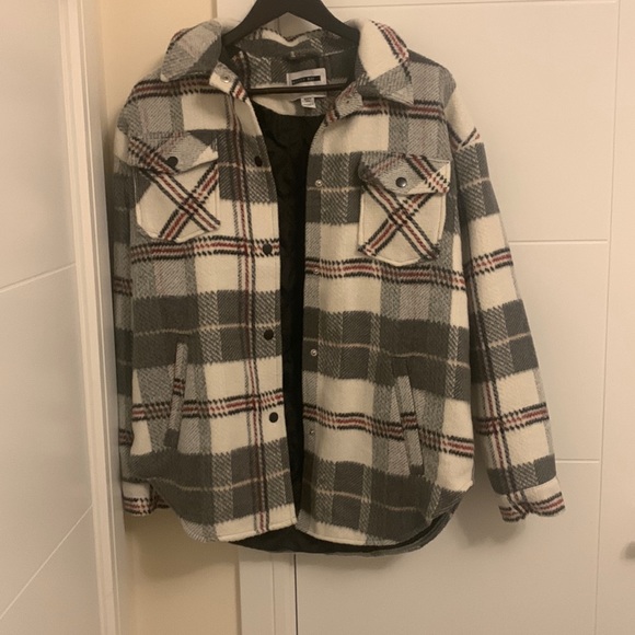 Plaid winter jacket - Picture 1 of 2